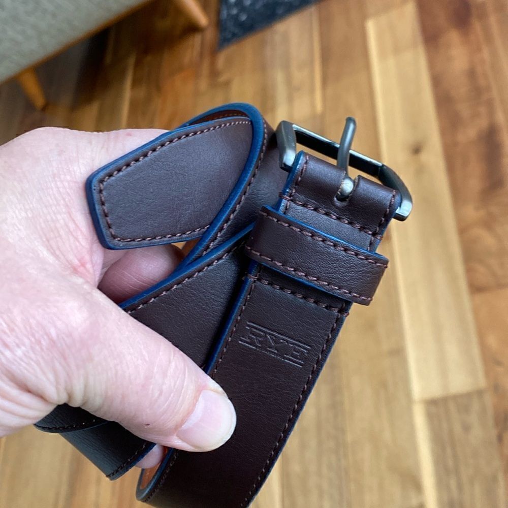 NEW  Rye  belt